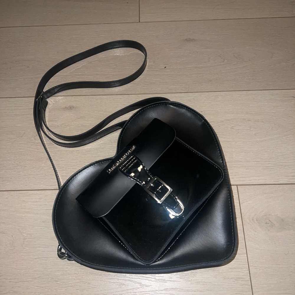 Dr.Marten Heart Bag